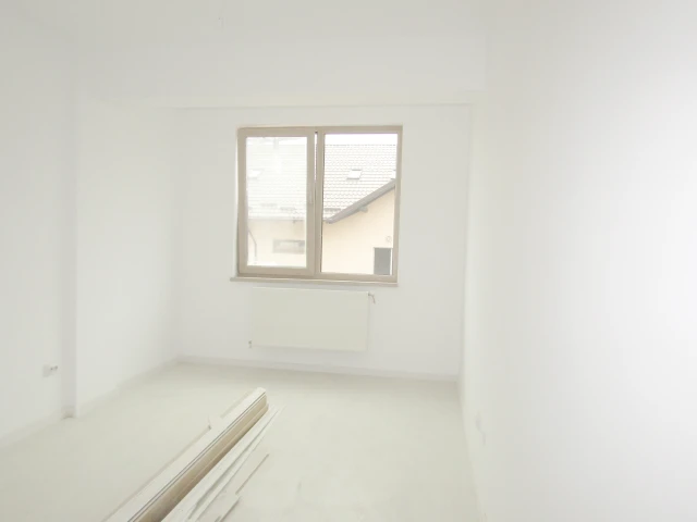 Apartament nou de vanzare, 3 camere,  semidecomandat,  60 mp, CUG,  (Lidl Visoianu) 147375